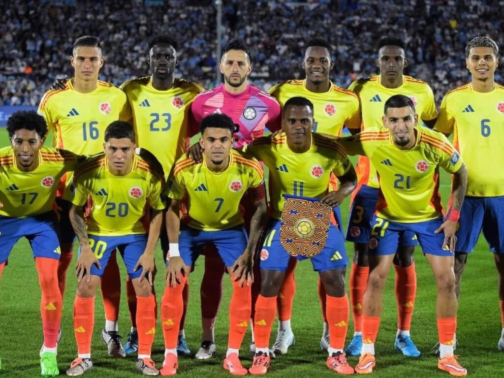 team photo for Colombia