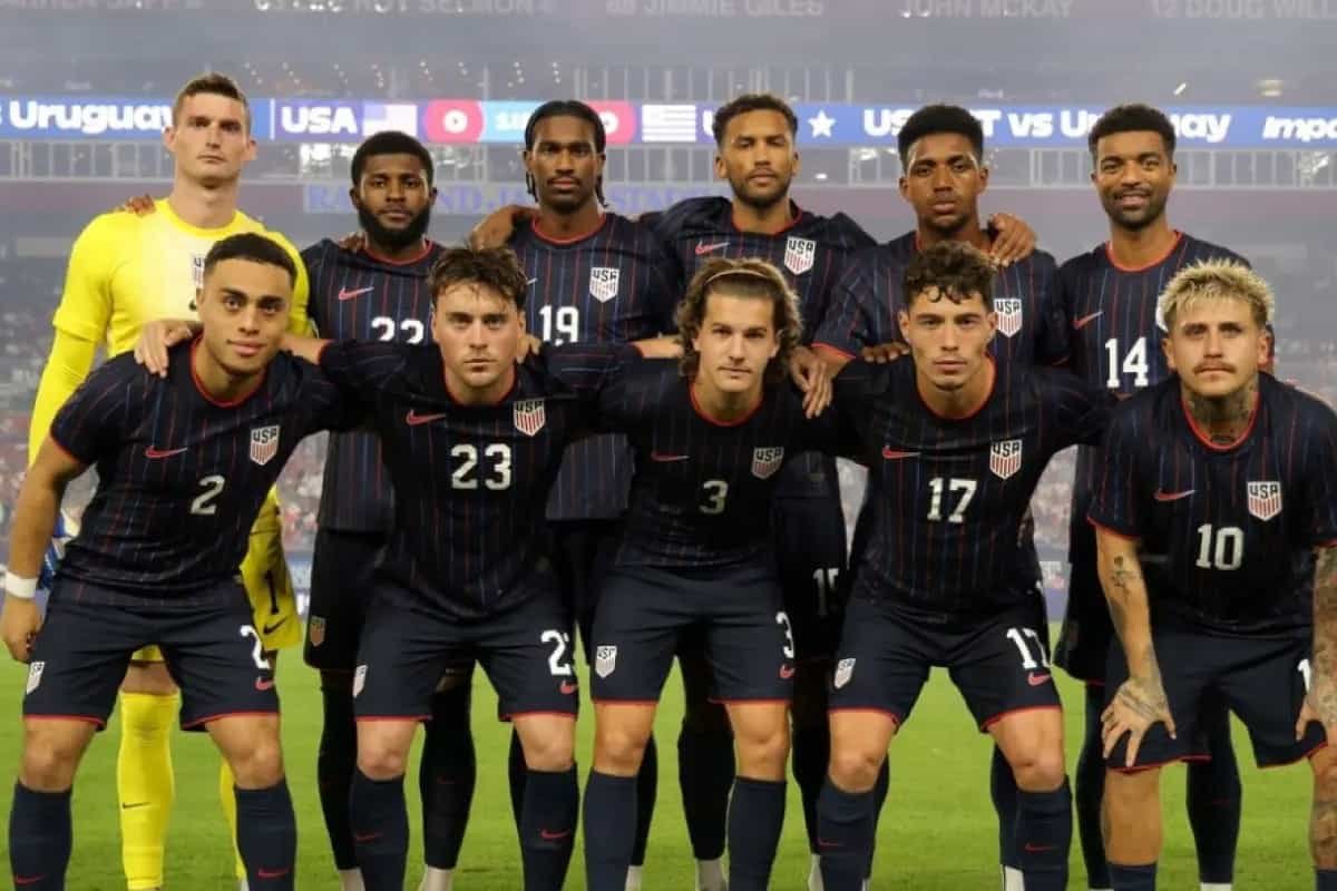 team photo for United States